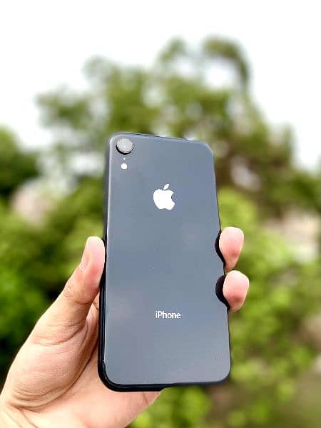 IPHONE XR 0