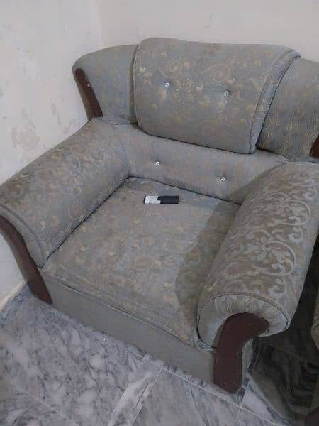 5 Seater Sofa 1