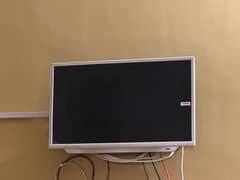 32inchea lcd in good condition