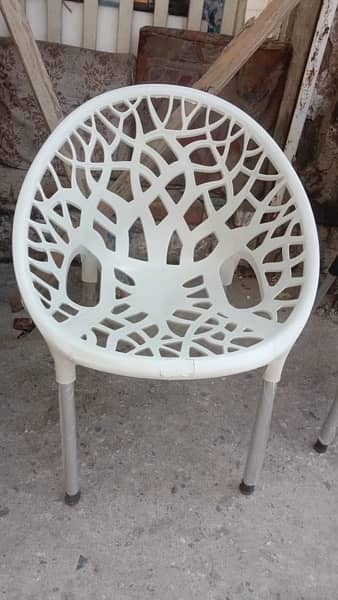 New Morden Pure Plastic (Tree chairs) 9