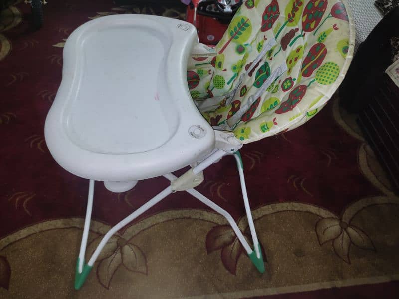 High Chair for Infants & Toddlers 4