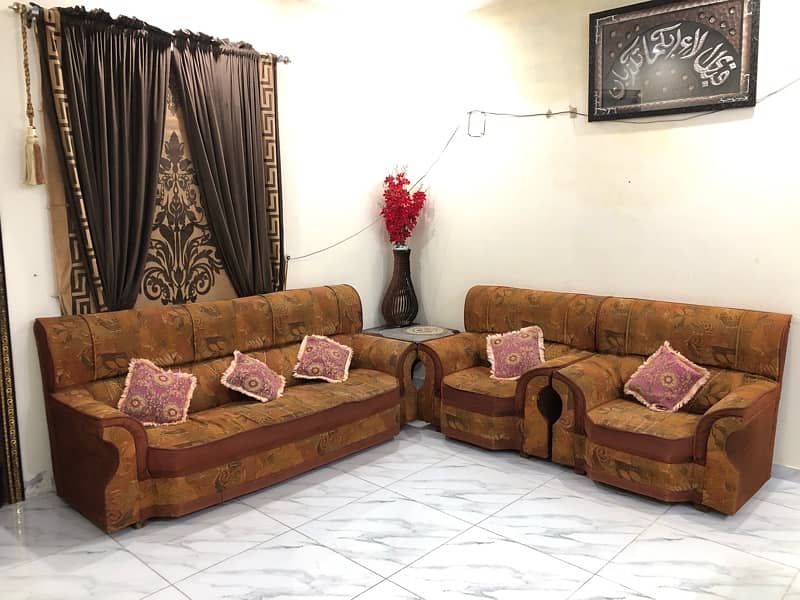 5 Seater Sofa Set 0