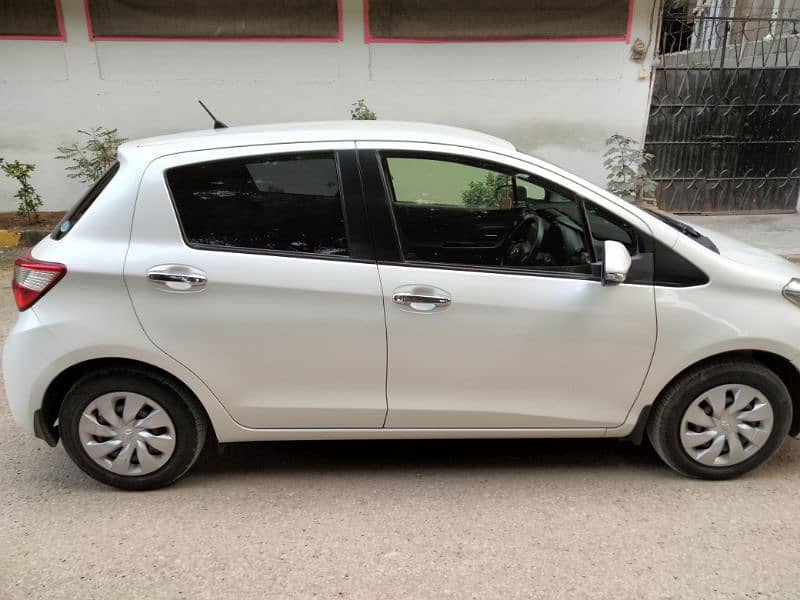 Toyota Vitz 2017 model 2022 Registered 19