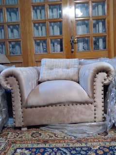 Chesterfield 7 seater sofa 0