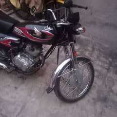 Honda 125 black colour good condition