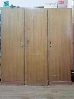 Almari 3 piece lasani wood