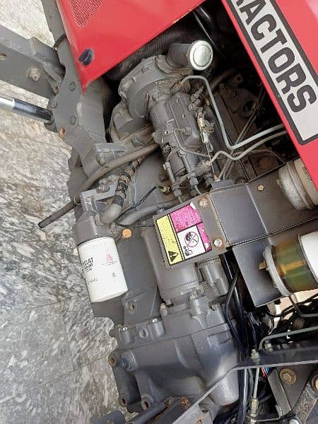 Massey Tractore  385 Urgent Sale Total Original Lush Condition 3