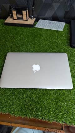 MacBook