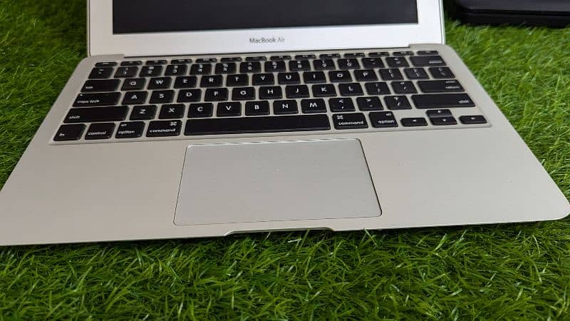 MacBook Air Mid 2012 2