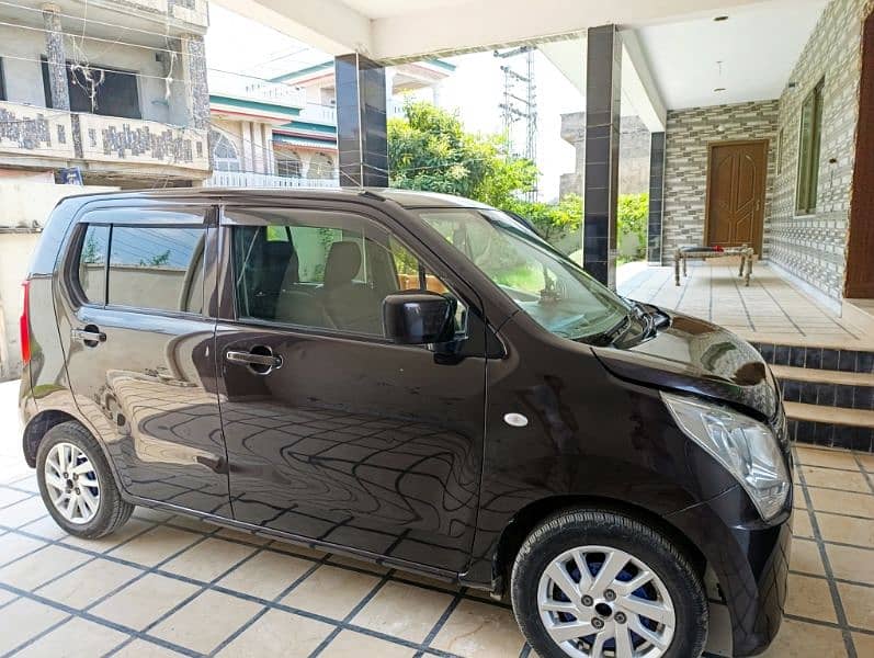 Suzuki Wagon R 2014 1