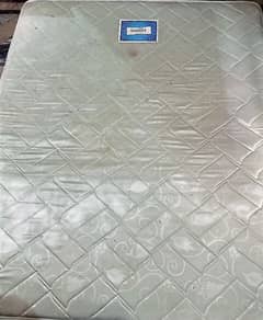 Excellent condition Matress less used