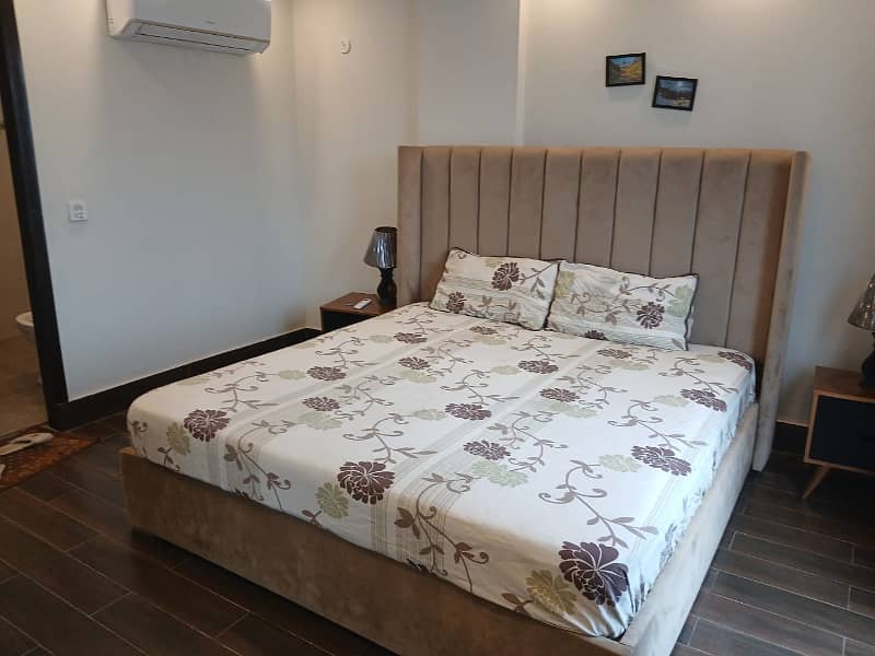 ONE BED FURNISHED APPARTMENT IQBAL BLOCK 6