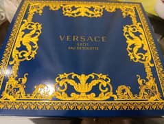 VERSACE