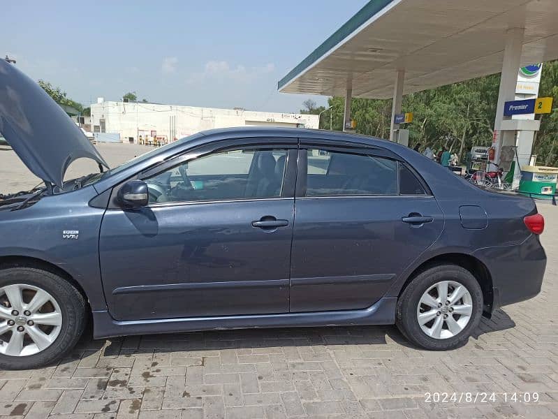 Toyota Corolla Altis 2012 8