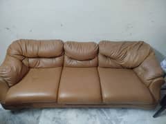 Leather 05 seater sofa set.