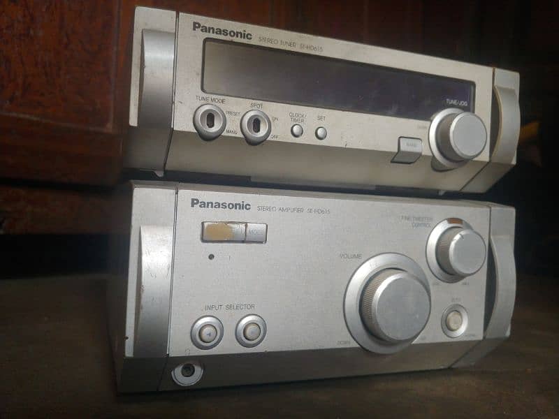 (Dead)Panasonic stereo amplifier SE-HD615 1