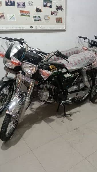 SELF START 70CR WITH ALLOY RIM CROWN BRAND NEW 2025 . . 03044078085 1