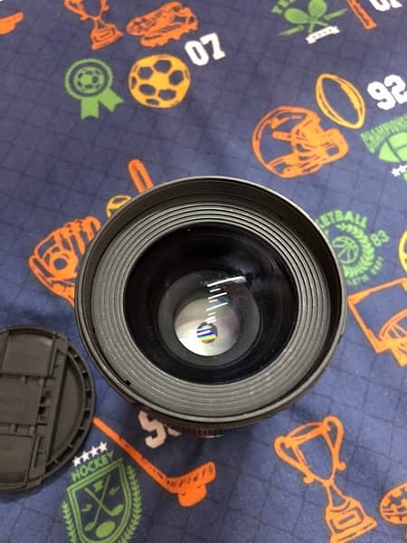 URGENT SELL!! SAMYANG 35MM PRIME LENS FOR URGENT SELL 2