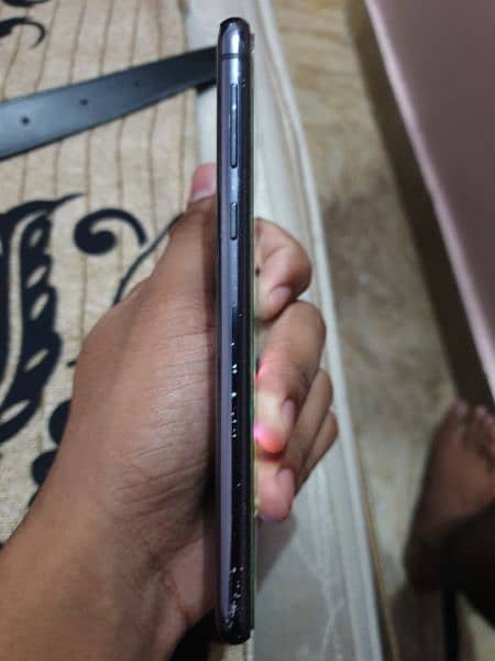 Samsung S10e 6/128 fully working condition Non pta 5