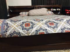 best strong quality wood bed in exellent condition