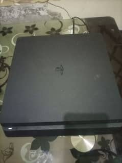 PS4 slim 1TB 12 games England model