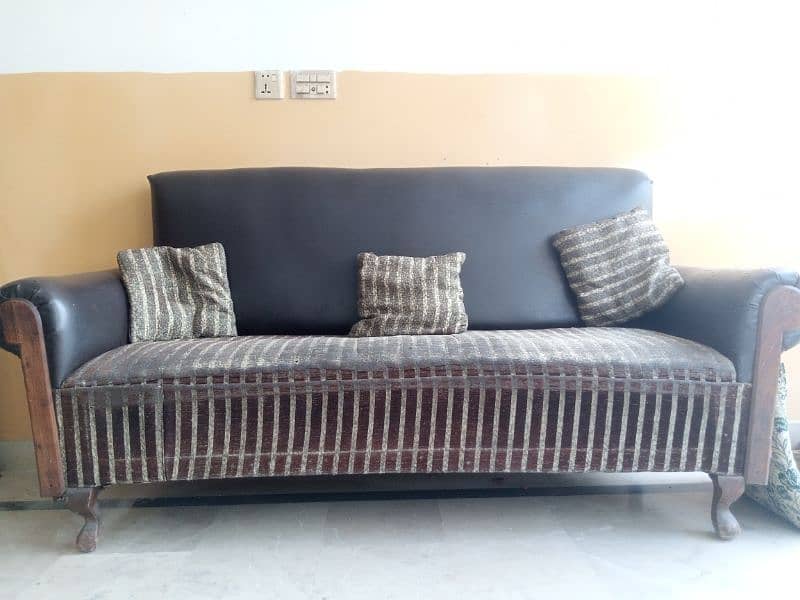 sofa for sale 0