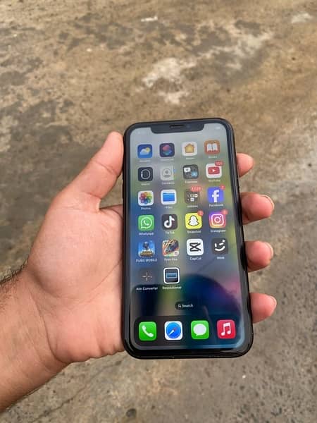 iphone XR NON PTA 1