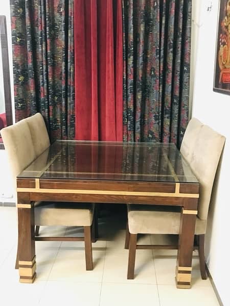 Dining table with 4 chairs 6