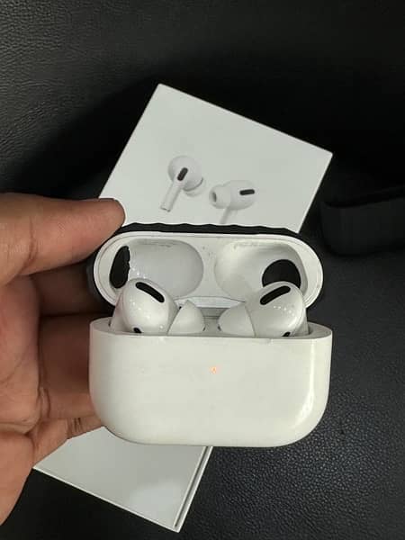 Apple airpods pro wireless charging 6