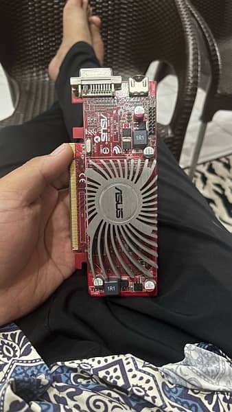 ASUS HD 5450 0