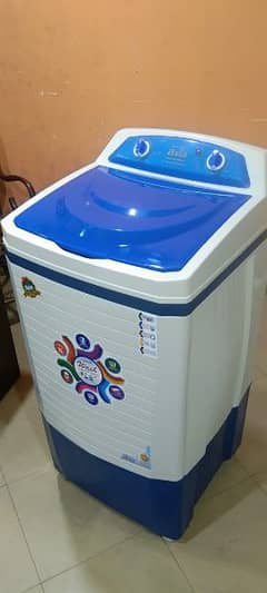 washing machine available on factory price call or Whatsap 03284635156