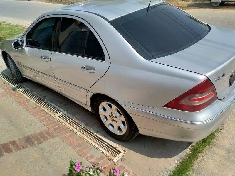 Mercedes C Class 2005 2