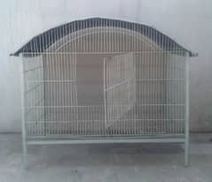 " High-Quality Bird Cage in Excellent Condition – Must See!"**