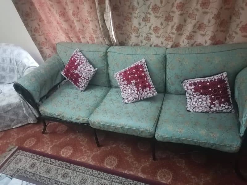 Rot Iron Sofa Set 5 seater 2