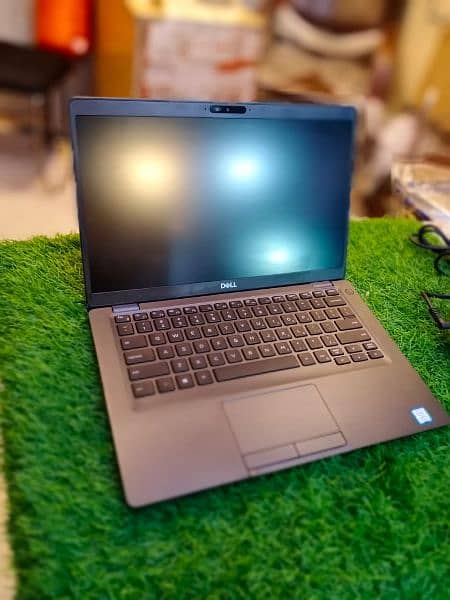 DELL LATITUDE 5400  TOUCH i5 8TH GEN 3