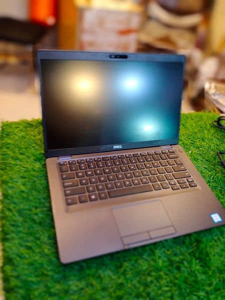 DELL LATITUDE 5400  TOUCH i5 8TH GEN 5