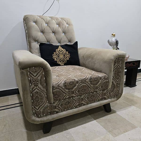 Sofa Set 5 seater 2