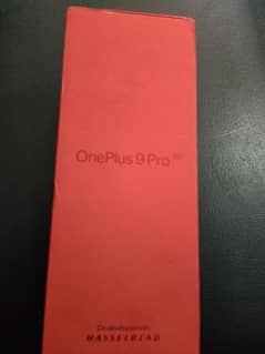 one plus 9 pro 12/256 with complete box 0