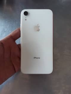 iPhone XR 0