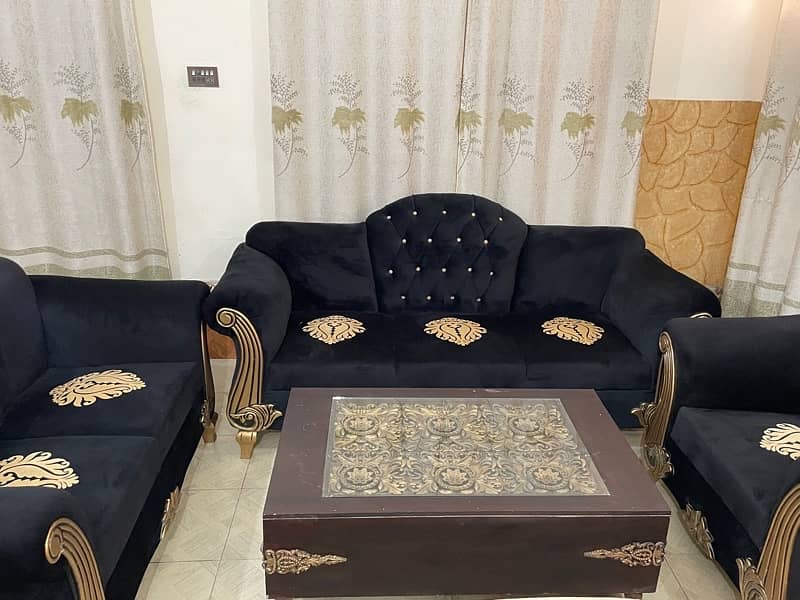 6 Seaters Sofa Set with Table 3