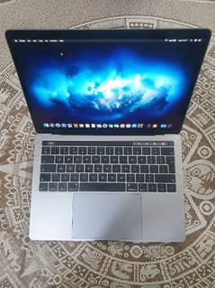 MACBOOK PRO 0