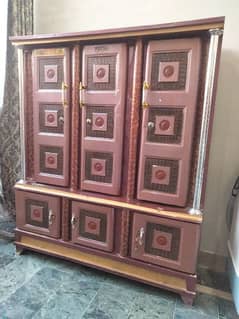 iron wardrobe 3 door very solid. . . . 03228842510