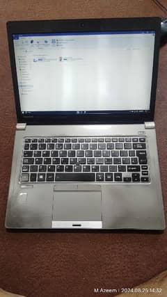 Toshiba Portage Z30 Core i5 4th 8Gb 256Gb SSD With Original Charger