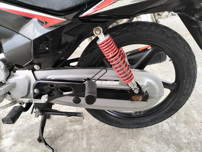 Honda CB 125F 2022 7