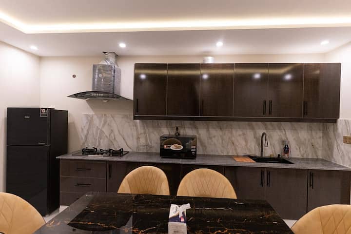 1 Bedroom Luxury Apartment is Available for Rent in bahria town Lahore 12