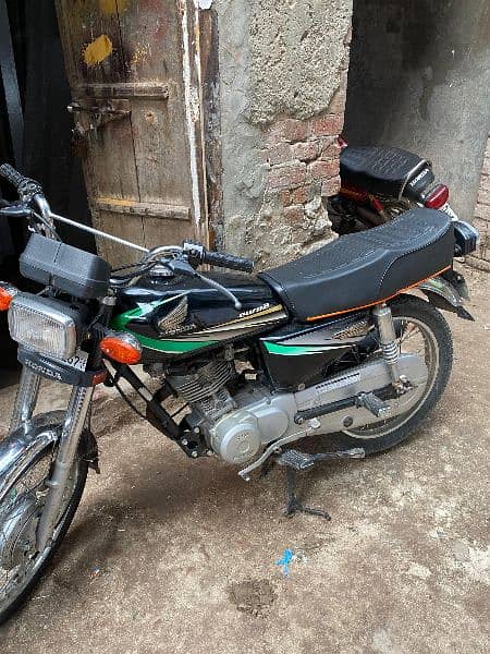 Cg 125 Honda2013 Model Black Colur hai used 1