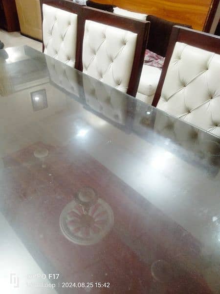 Dinning Table Urgent Sale 1