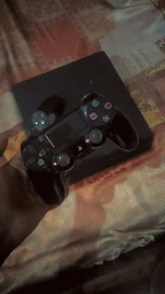 PS4 slim 1tb in very affordable price 4