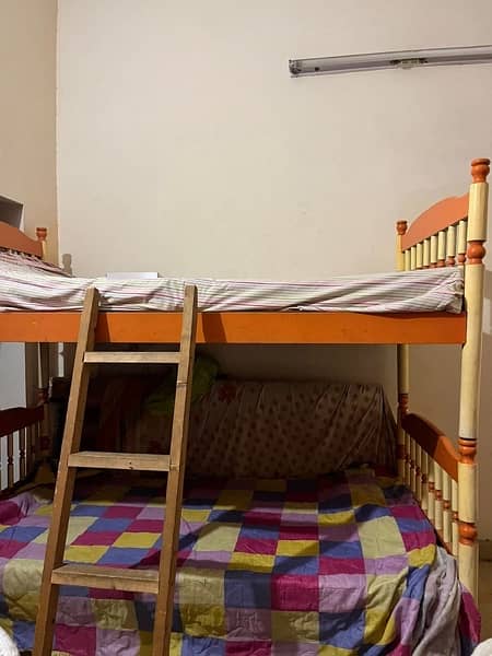 bunk bed 0