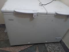 HIER  Freezer/Defreez IN GOOD CONDITION FOR SALE